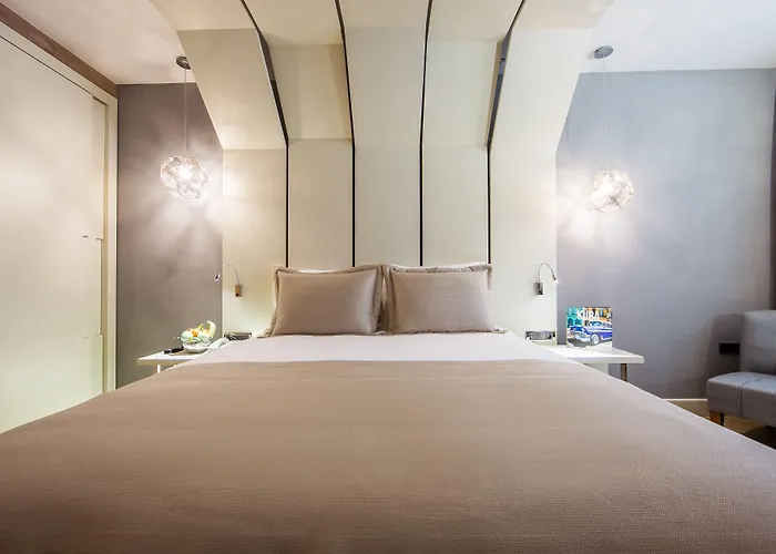 Maroon Pera Stambuł