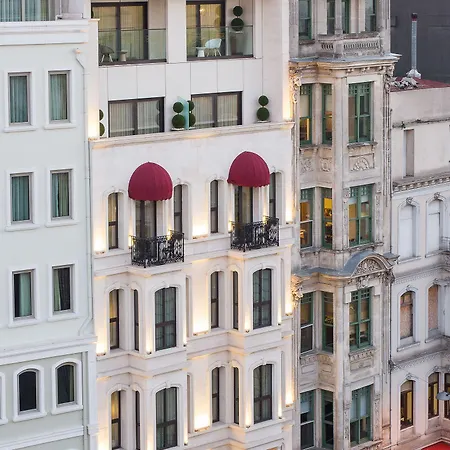 Hotel Maroon Pera