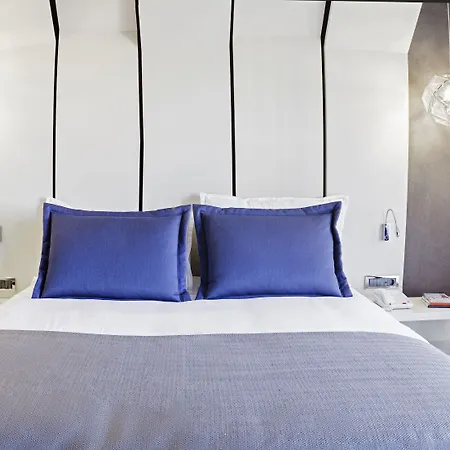 Maroon Pera Provincia di Istanbul