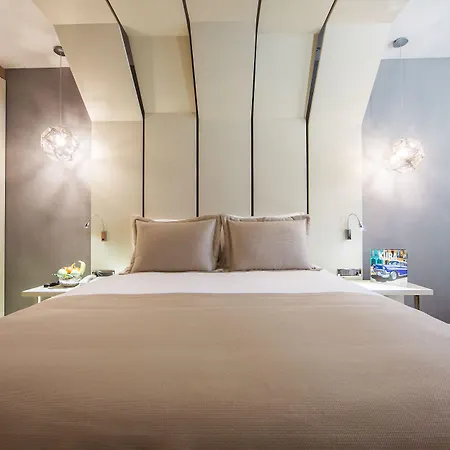 Maroon Pera Estambul