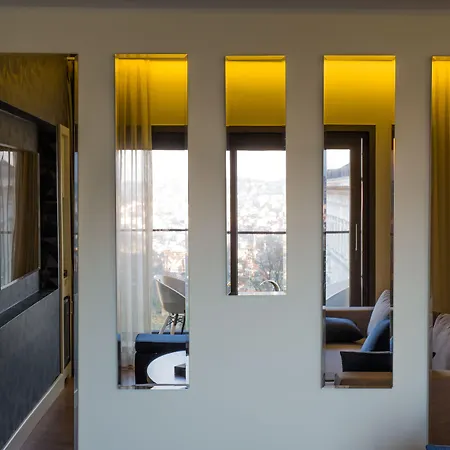 Hotel Maroon Pera 3*