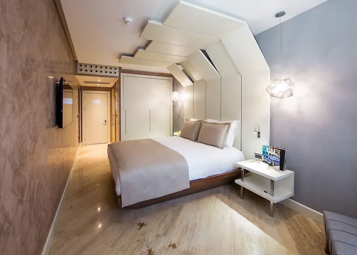 Maroon Pera İstanbul