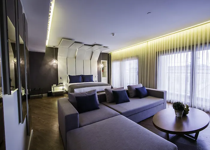 Maroon Pera İstanbul