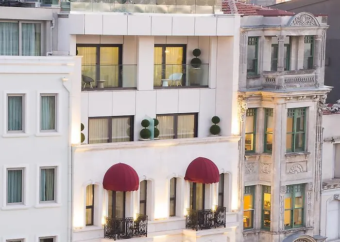 Maroon Pera İstanbul