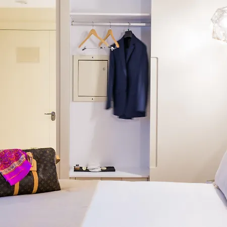 Otel Maroon Pera 3*