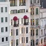 Hotel Maroon Pera