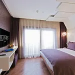 Hotel Maroon Pera